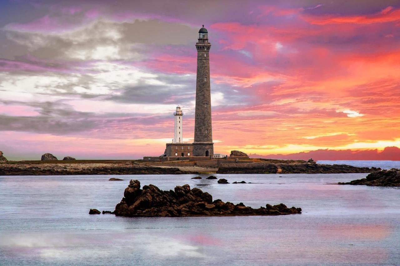 Ty Melen - Charmante Maison Bretonne Proche Mer Plouguerneau Bagian luar foto